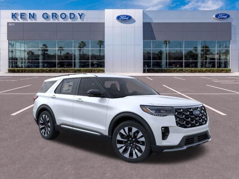 2026 Ford Explorer Platinum 4WD's photo