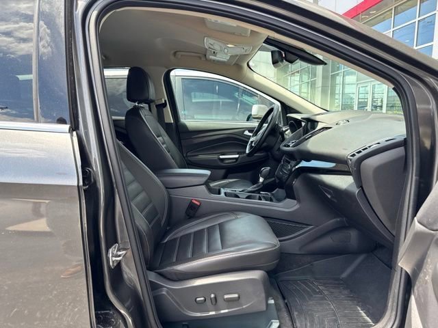 Used 2017 Magnetic Ford Titanium image 12