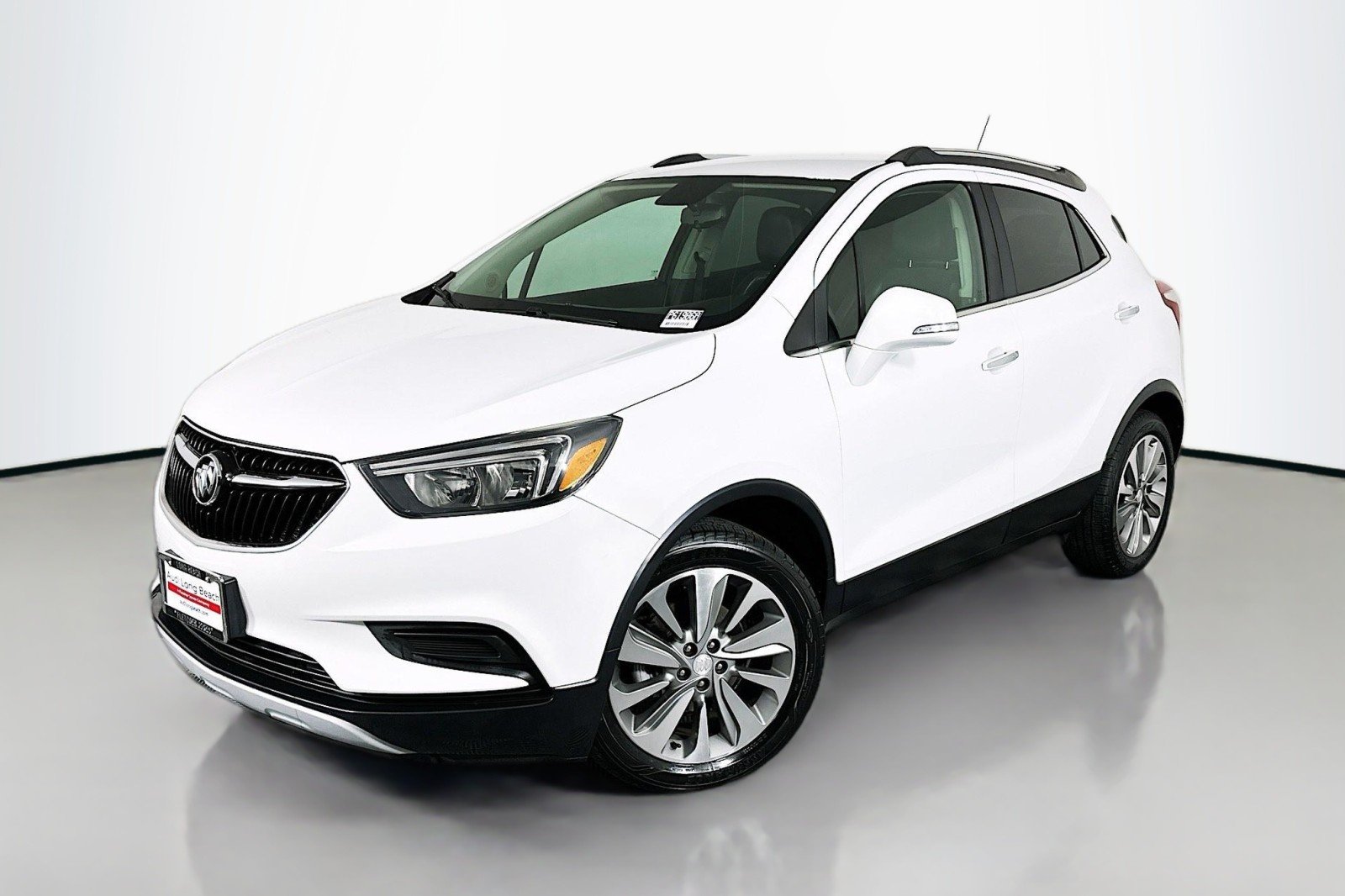 Used 2018 Summit White Buick Preferred image 1