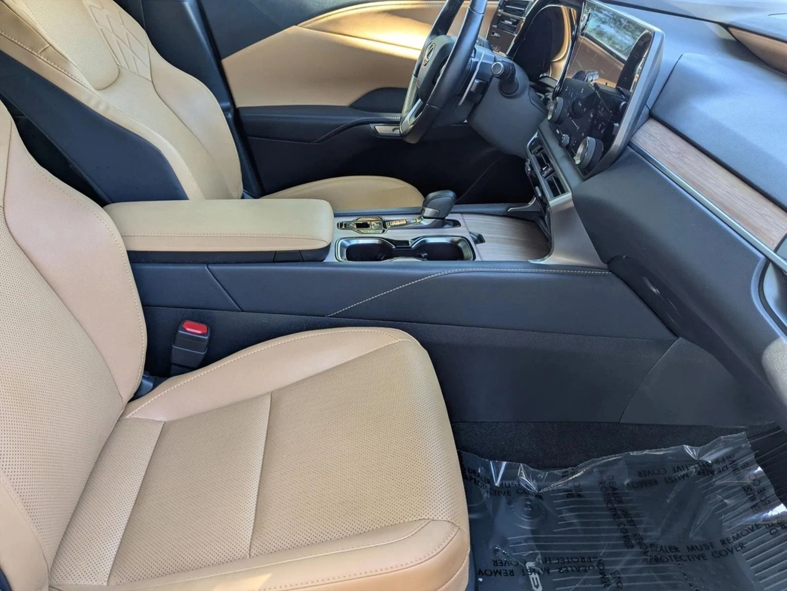 Certified Used 2025 Matador Red Mica Lexus PREMIUM image 20