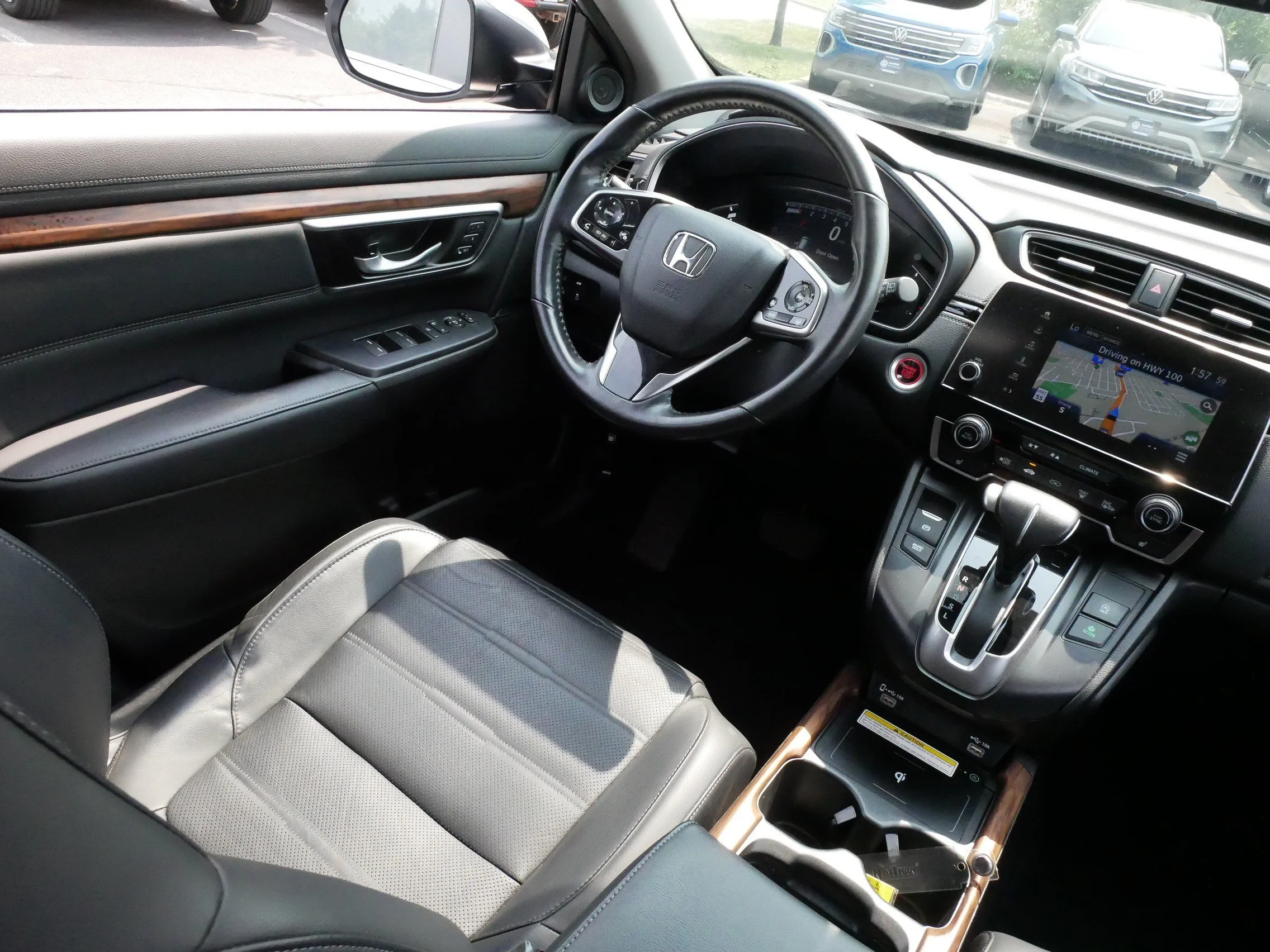 Used 2022 Sonic Gray Pearl Honda Touring image 7
