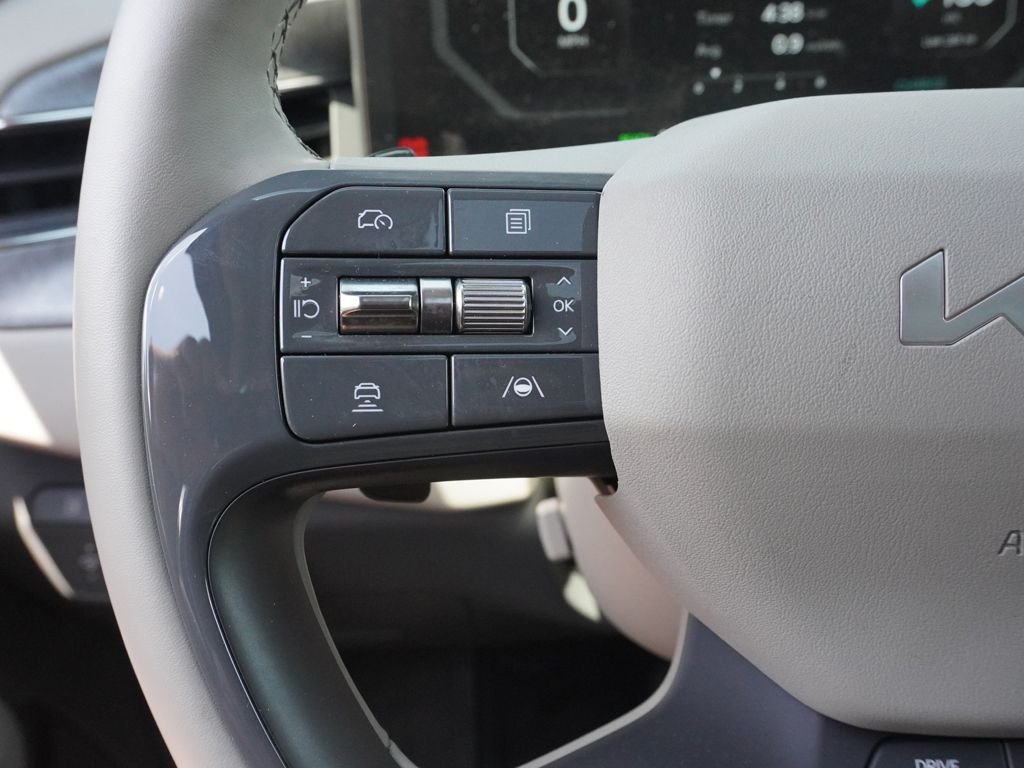 Used 2024 Black Kia Land image 54
