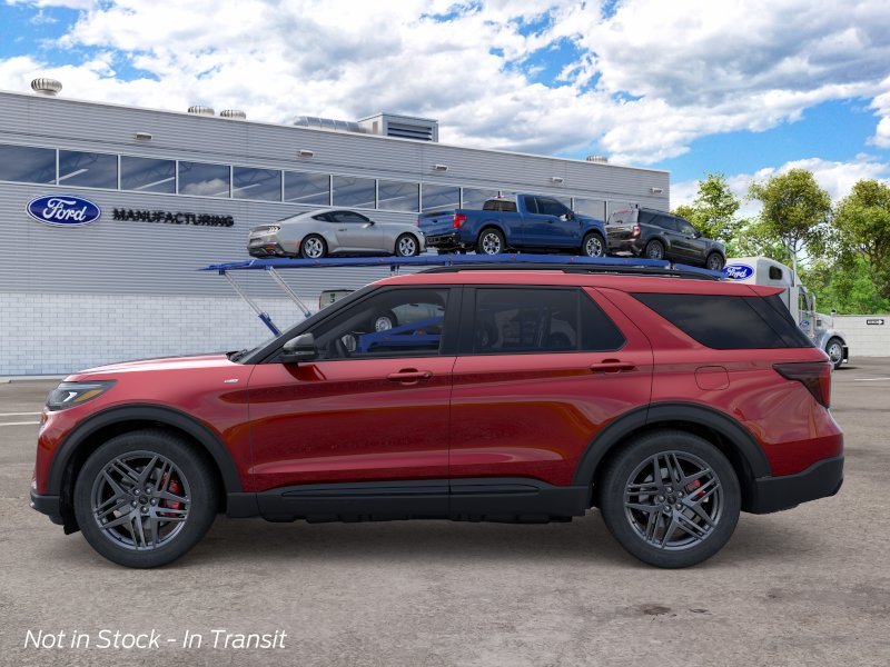 New 2026 Rapid Red Metallic Tinted Clearcoat Ford ST-Line image 3
