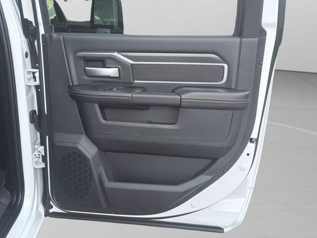New 2026 White Ram Big Horn image 19