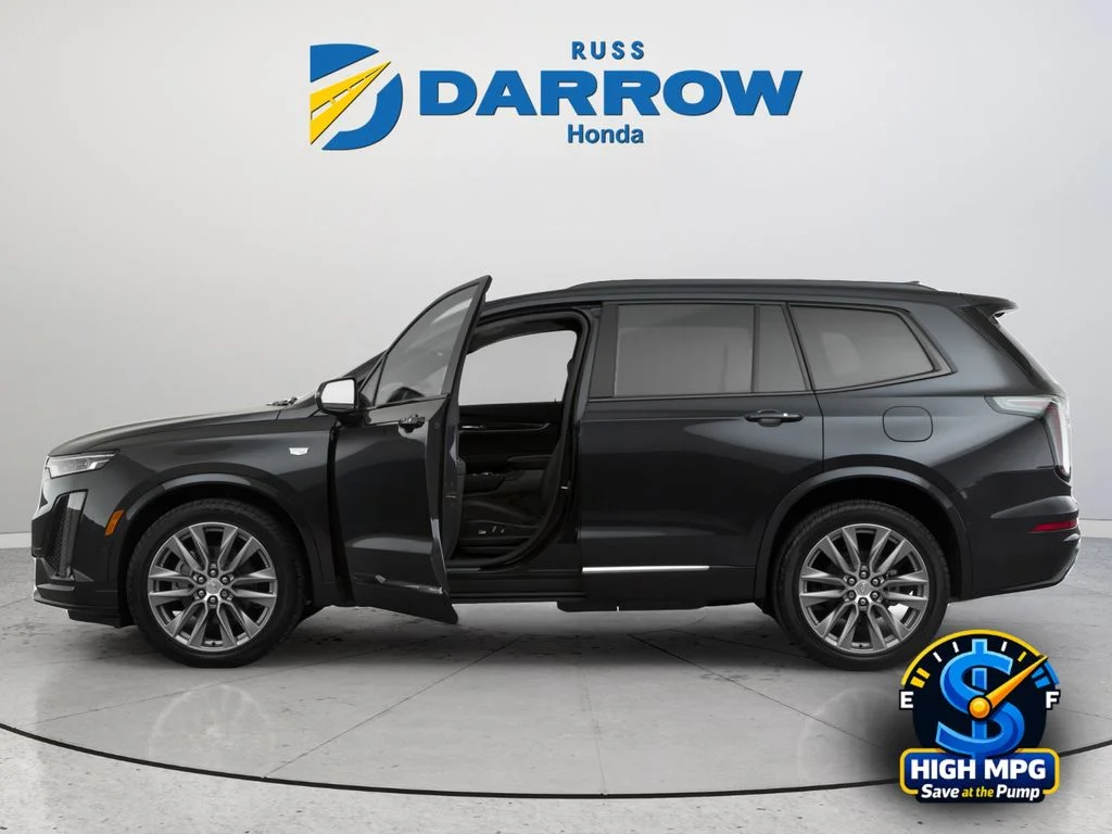 Used 2021 Black Cadillac Sport image 2