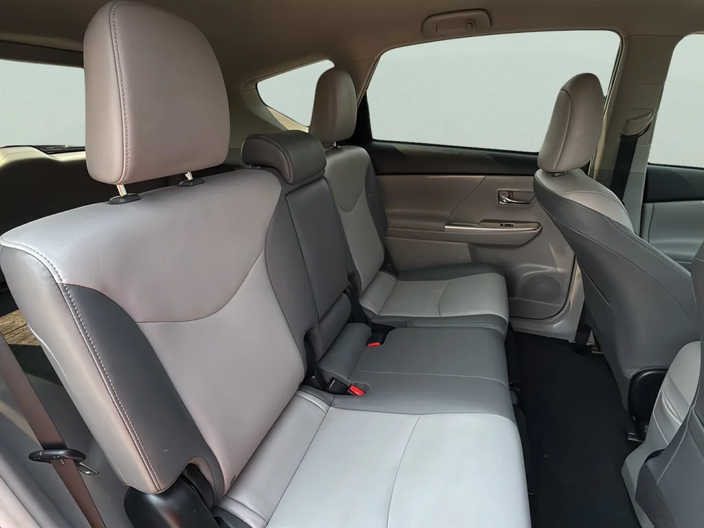 Used 2015 Magnetic Gray Metallic Toyota Four image 23