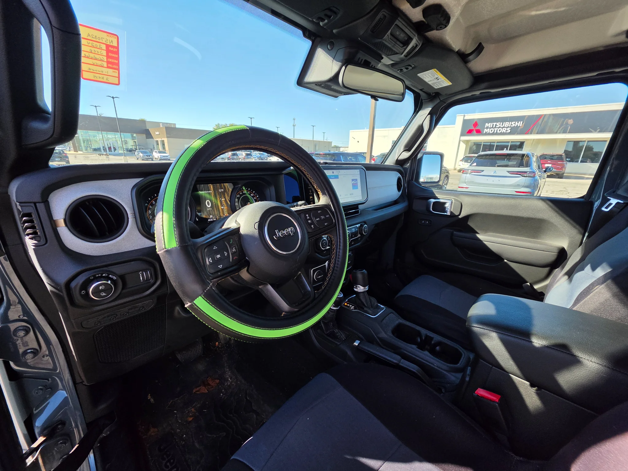 Used 2024 Anvil Clear Coat Jeep Sport S image 13