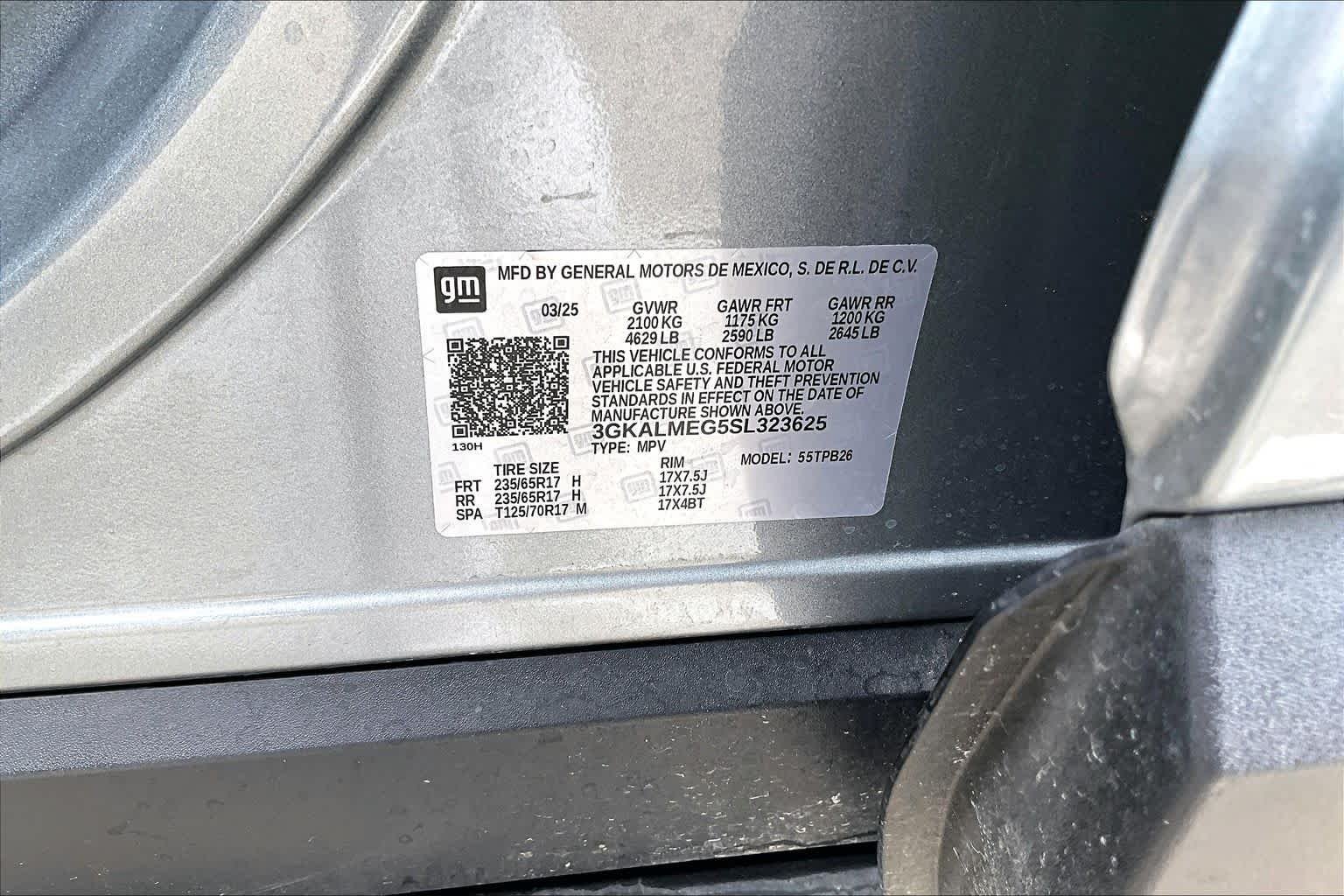 Used 2025 Sterling Metallic GMC FWD Elevation image 35