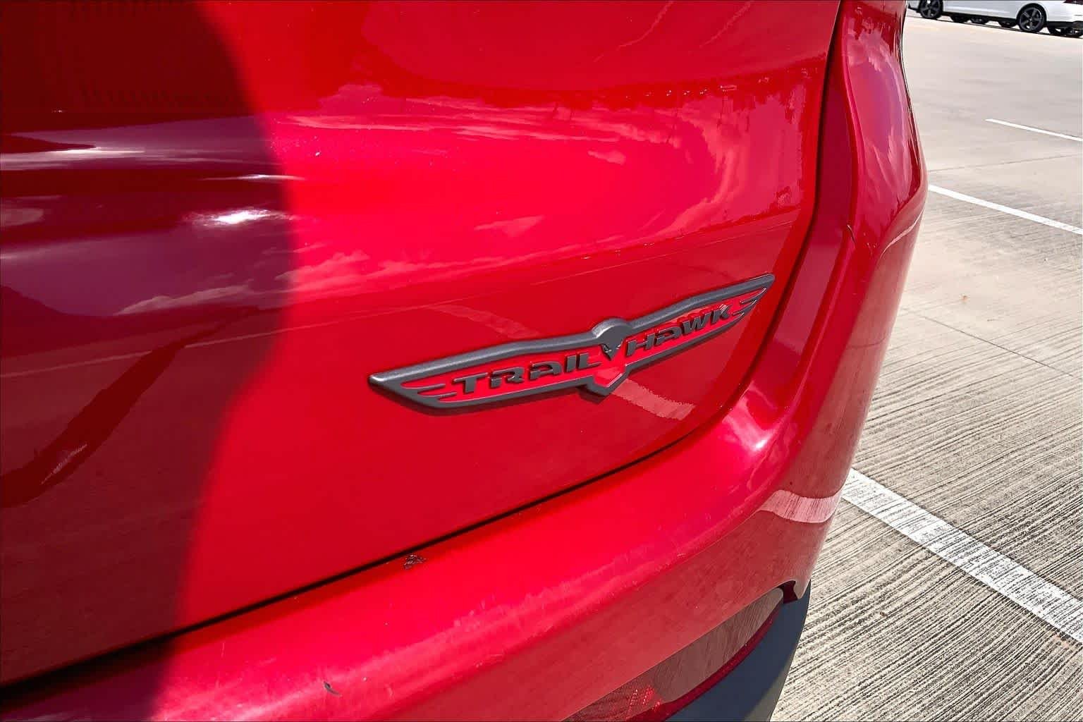 Used 2024 Red Hot Pearlcoat Jeep Trailhawk image 10