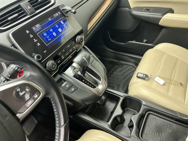 Used 2018 White Diamond Pearl Honda EX-L image 16
