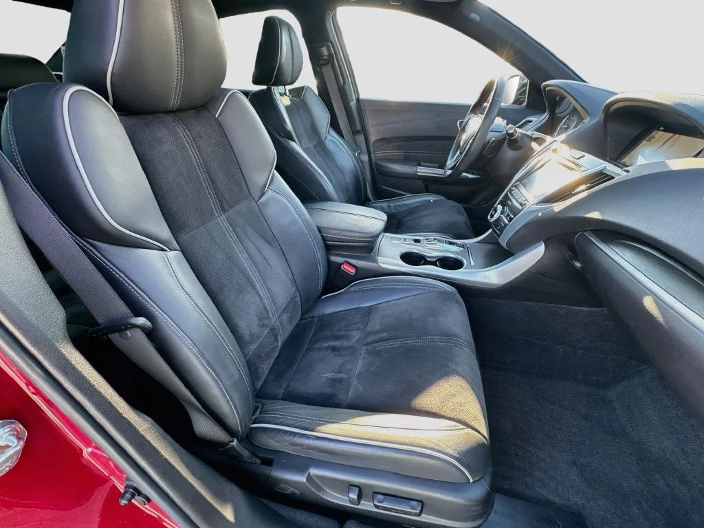 Used 2018 Red Acura 3.5L V6 image 35