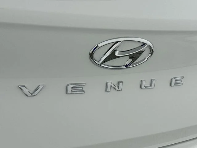 New 2026 White Hyundai SEL image 23
