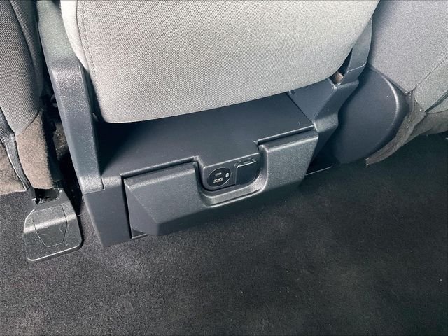 Used 2023 Gray Ford XLT image 27