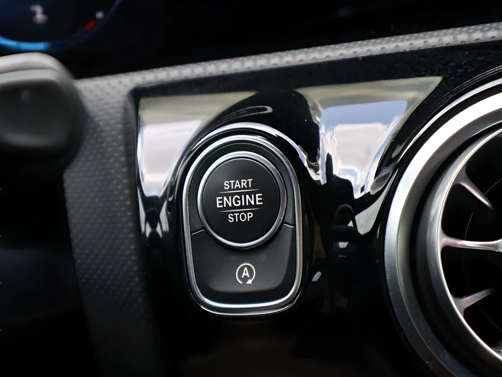 Used 2020 Polar White Mercedes-Benz Base image 29