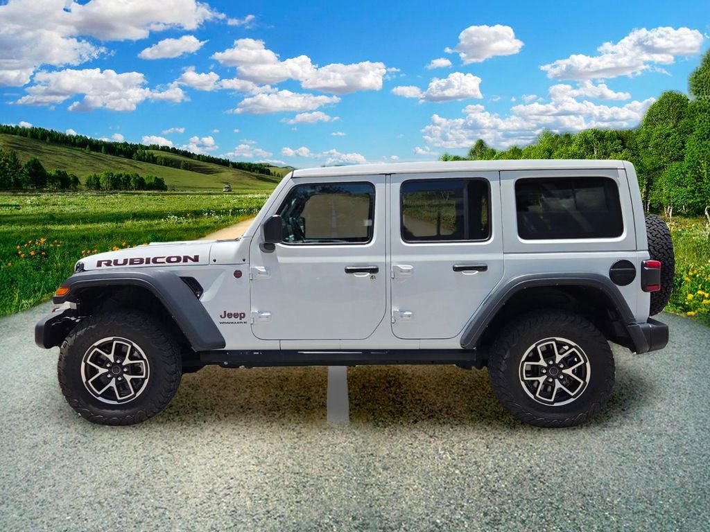Used 2024 White Jeep Rubicon image 3