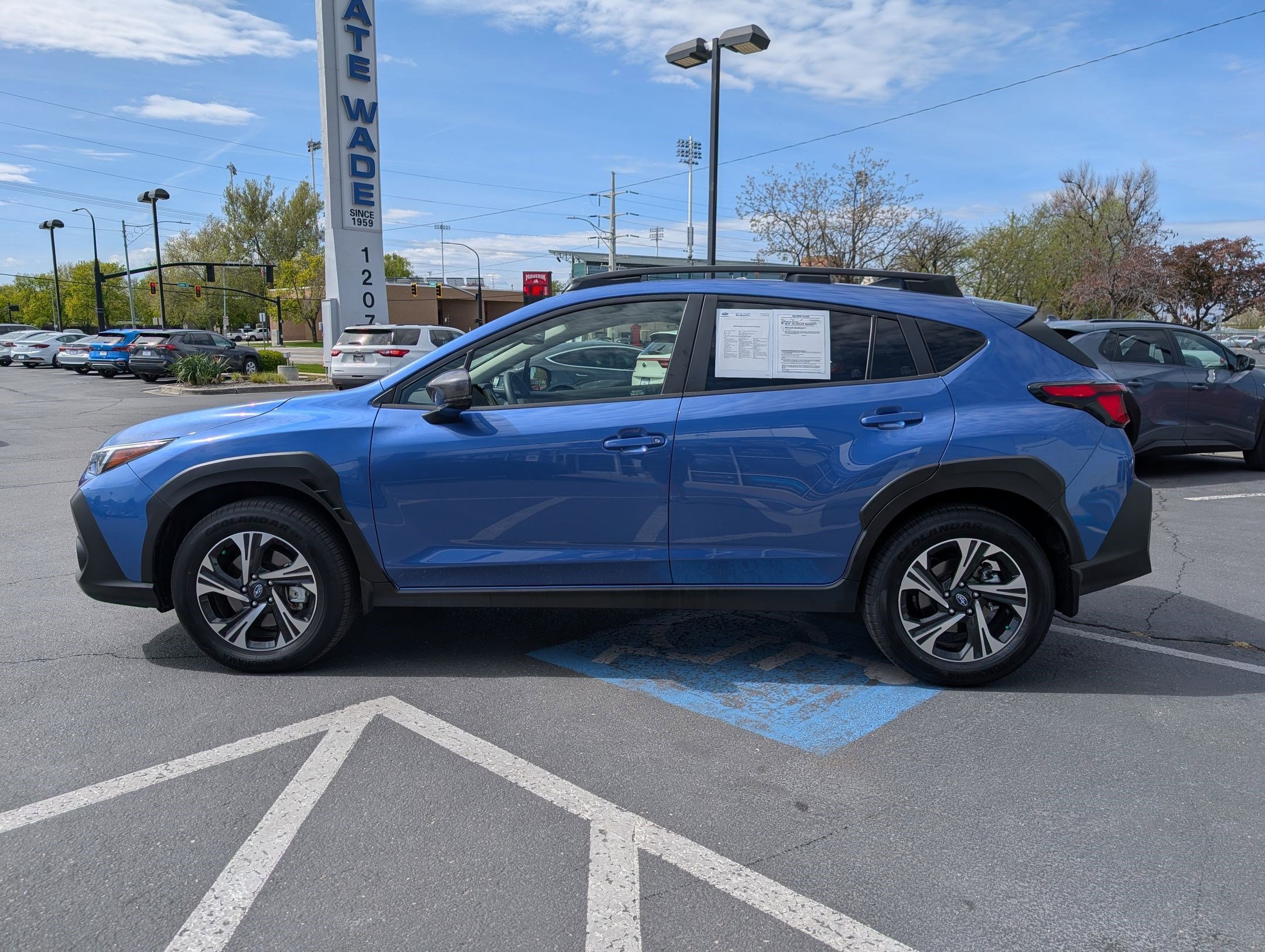 2025 Subaru Crosstrek Premium - Photo 7