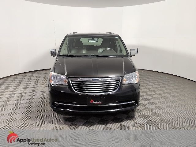 Used 2014 Chrysler Town & Country Touring-L with VIN 2C4RC1CG6ER425622 for sale in Shakopee, Minnesota
