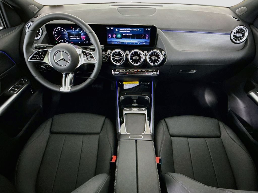 New 2026 Polar White Mercedes-Benz GLA 250 image 13