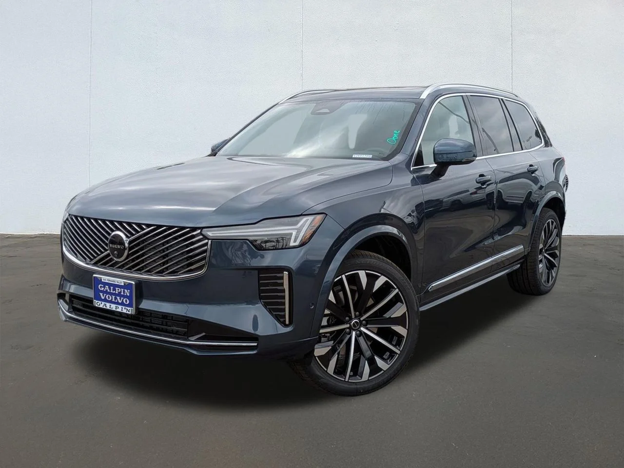 2026 Volvo XC90 B6 Plus Bright 7-Seater 4WD's photo