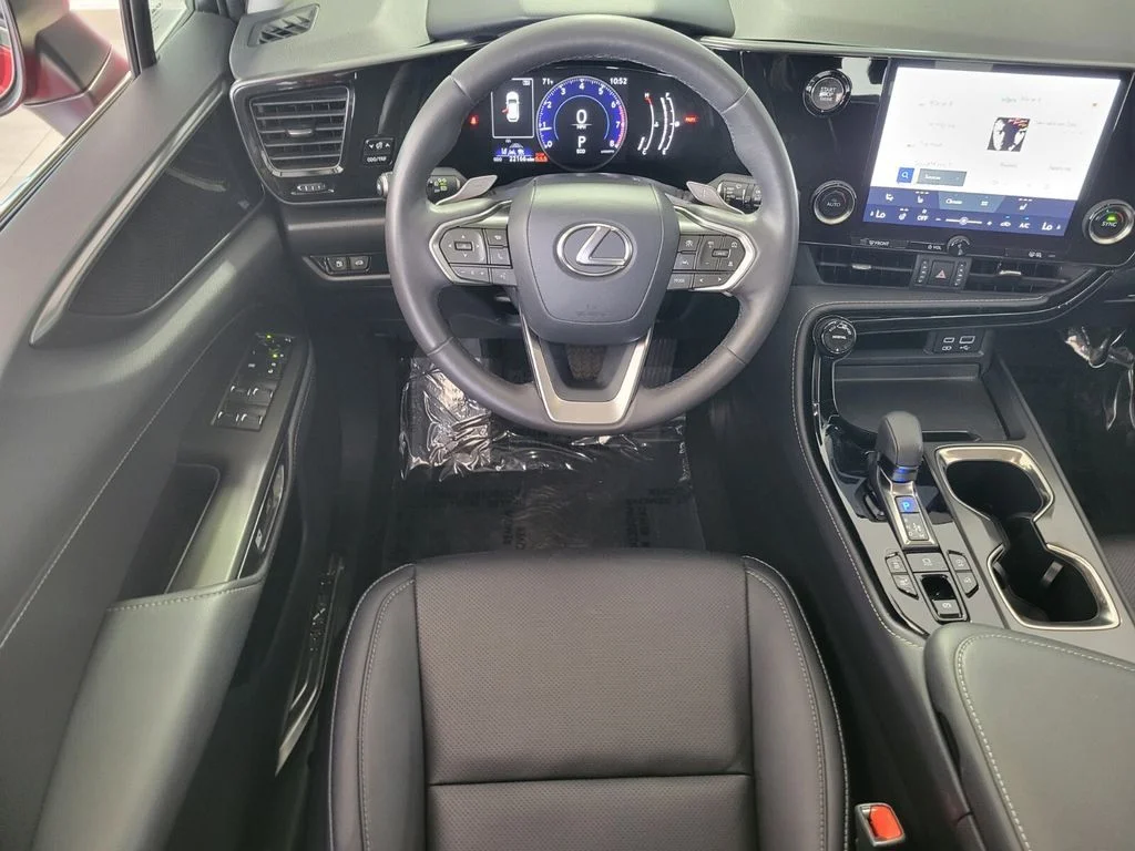 2024 Lexus NX 350 - Photo 13