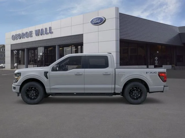 New 2026 Avalanche Ford XLT image 3