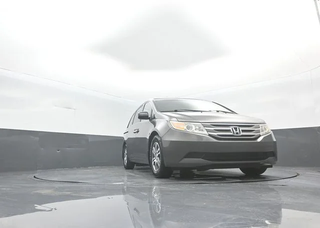 Used 2012 Polished Metal Metallic Honda EX-L image 32