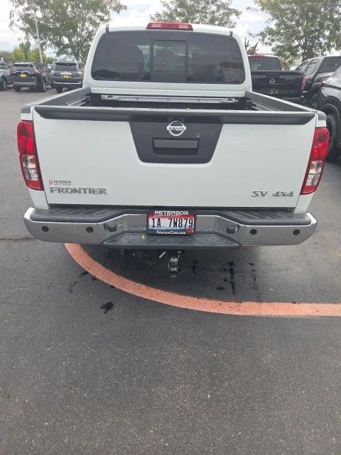Used 2020 White Nissan SV image 5