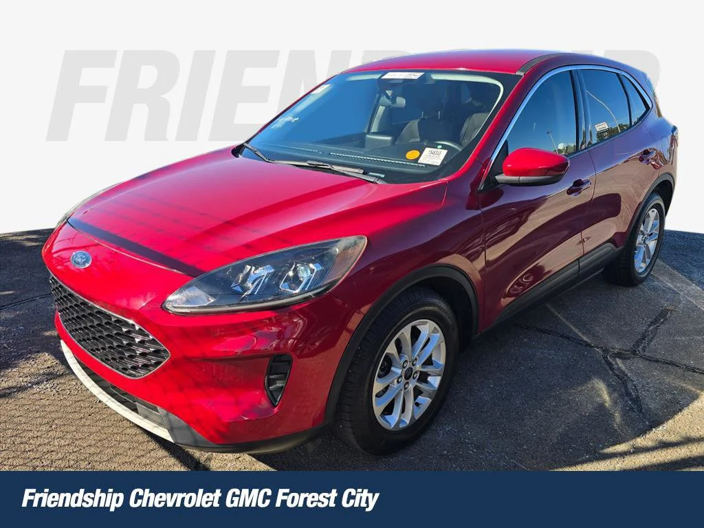 Used 2021 Red Ford SE image 1