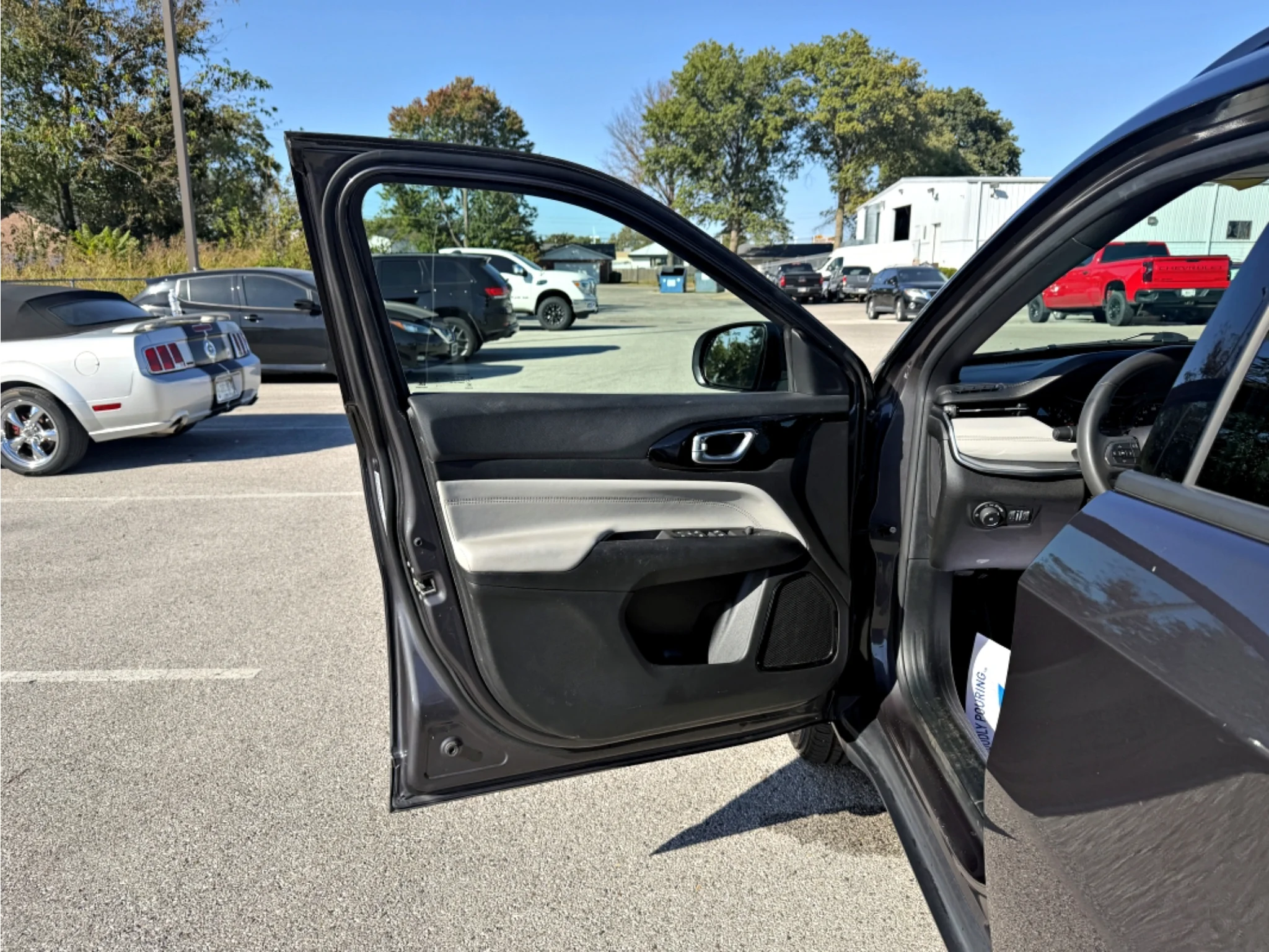 Used 2024 Baltic Gray Metallic Clearcoat Jeep Limited image 18