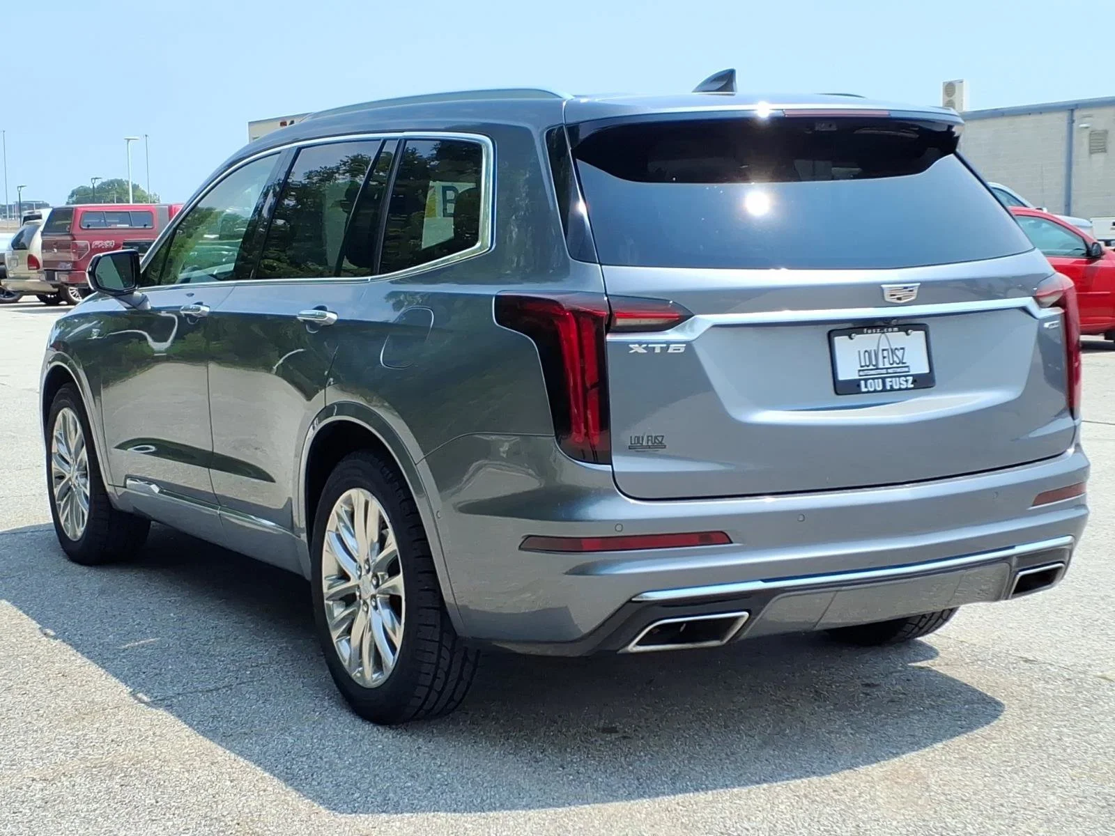 Used 2021 Satin Steel Metallic Cadillac Premium Luxury image 5