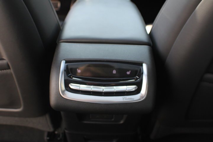 2024 Cadillac XT6 Sport - Photo 18