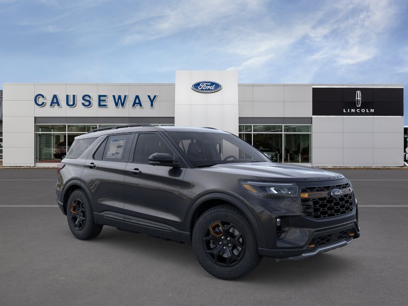 New 2026 Agate Black Metallic Ford Tremor® image 7