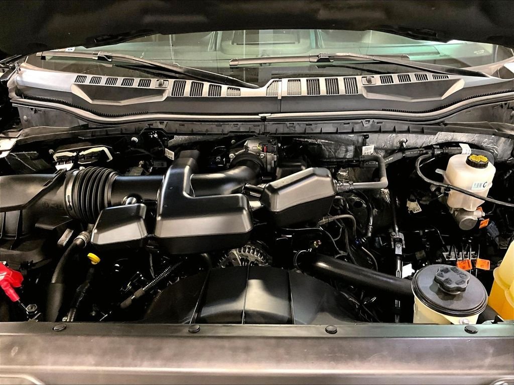 Used 2019 Black Ford Lariat image 30