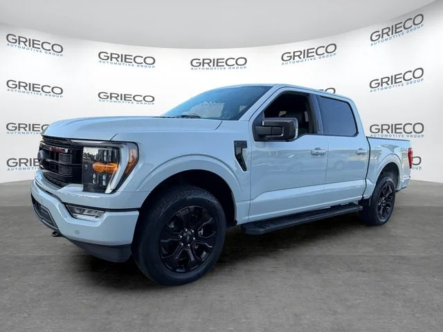 Certified Used 2023 Avalanche Ford XLT image 29