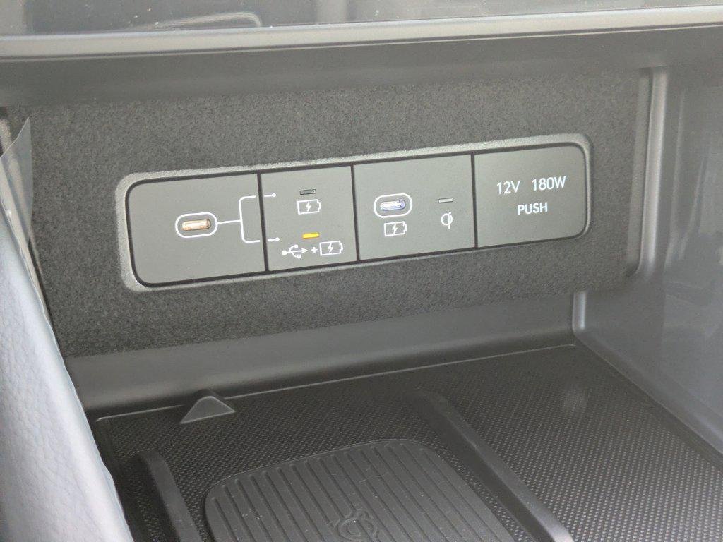 New 2026 White Hyundai SEL Sport image 20