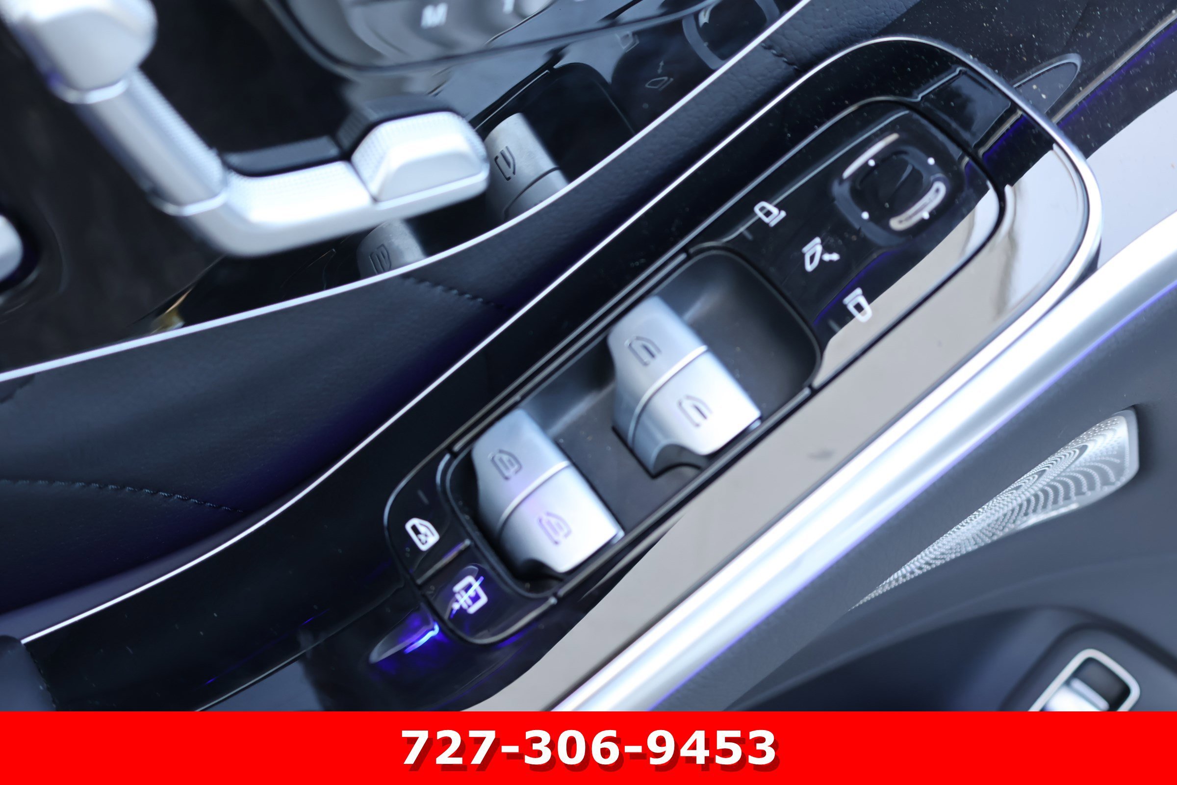 Certified Used 2025 MANUFAKTUR Moonlight Mercedes-Benz S 580 image 17