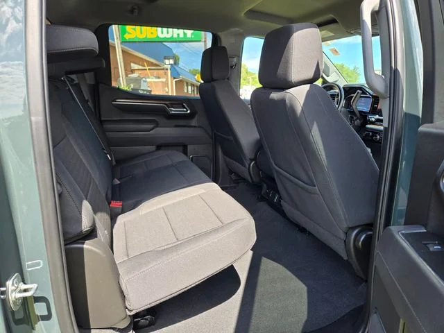 Used 2025 Gray Chevrolet LT image 20