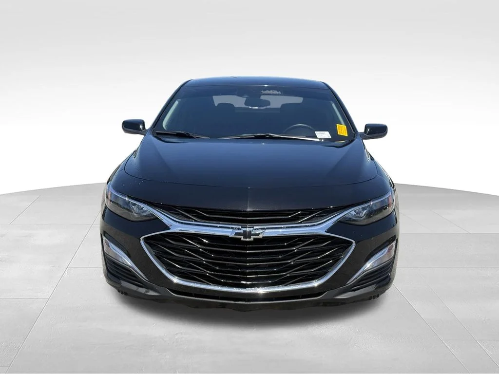 Used 2024 Black Chevrolet RS image 21