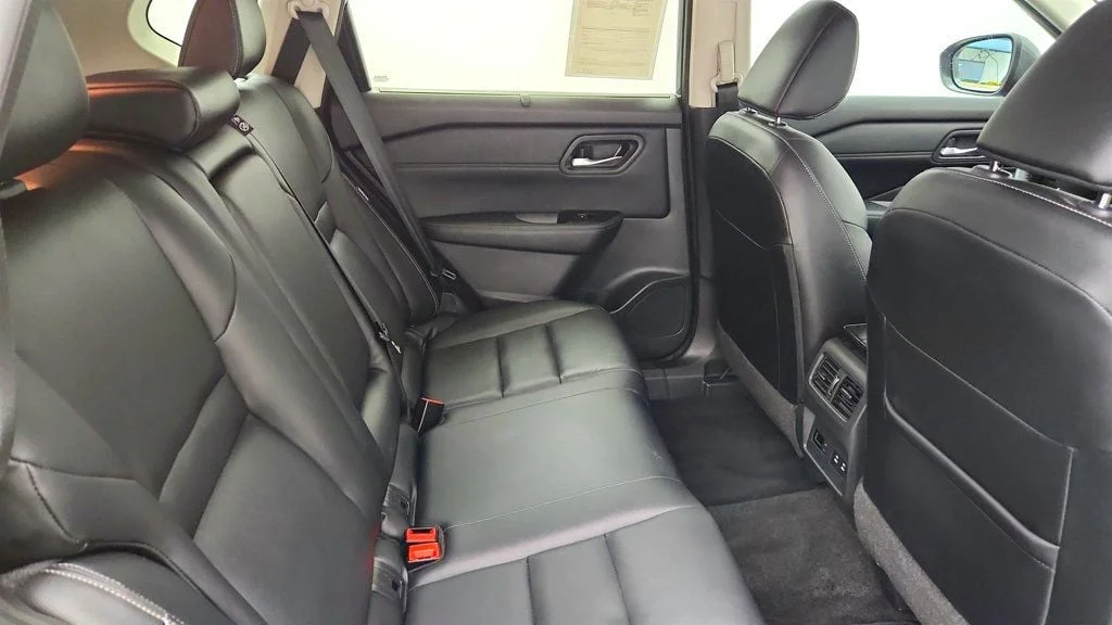 Used 2024 Gun Metallic Nissan FWD SL w/ Premium Pkg image 23