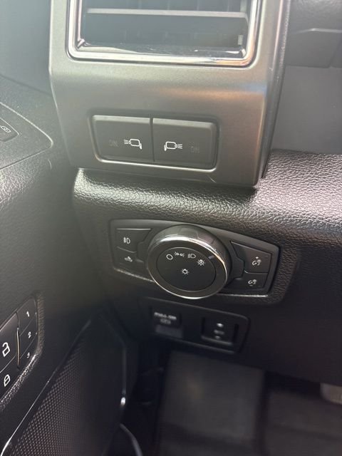 Used 2020 Red Ford Lariat image 15