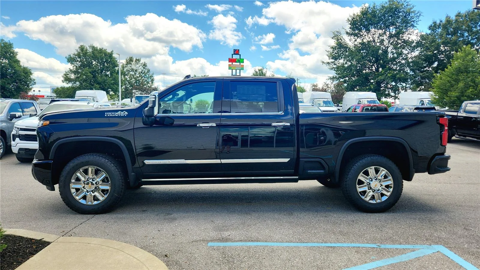 2026 Chevrolet Silverado 2500 HD High Country - Photo 13