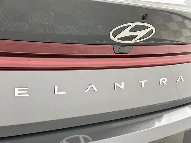 New 2026 Hyundai ELANTRA Limited