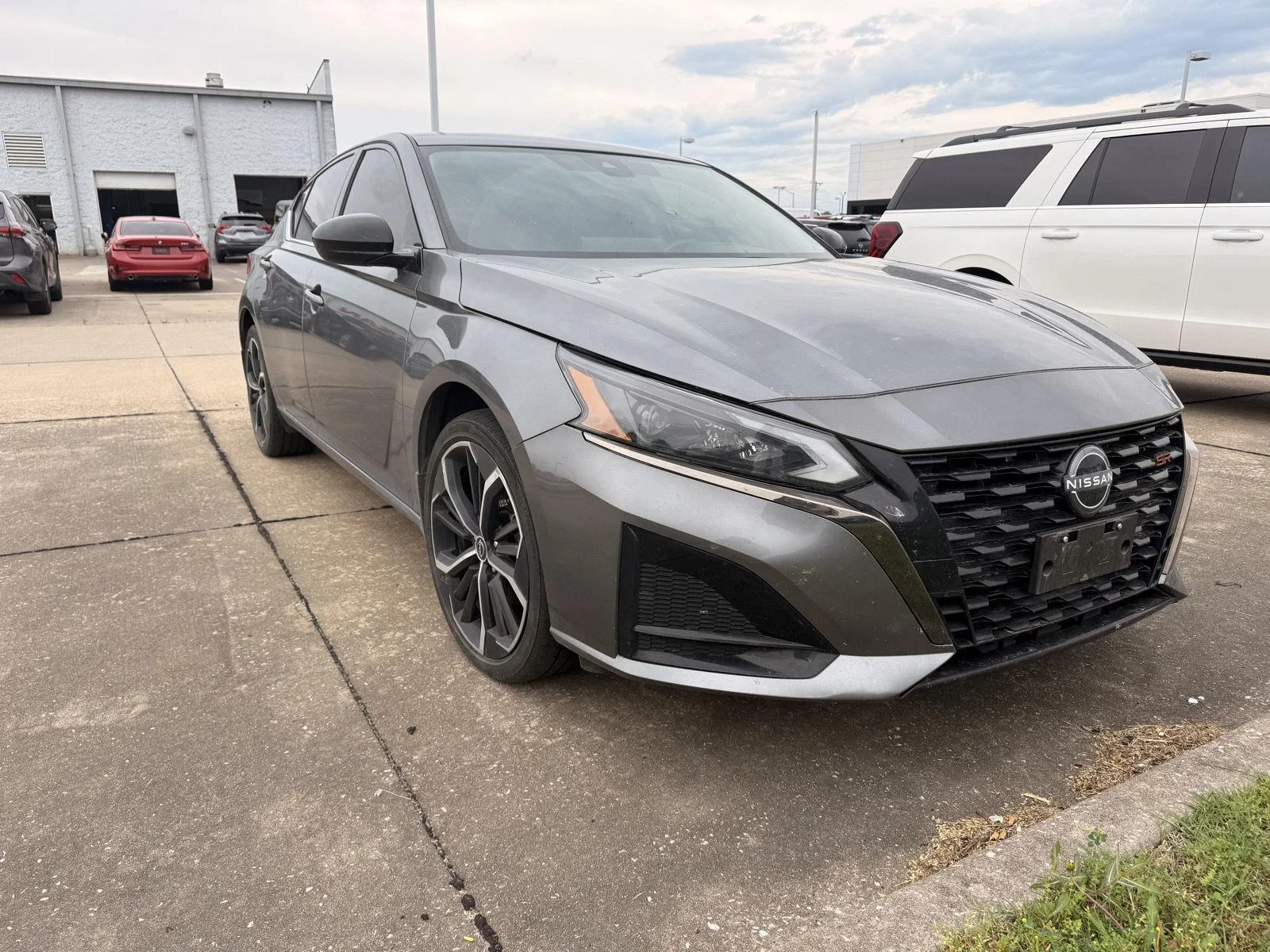 2023 Nissan Altima 2.5 SR AWD's photo