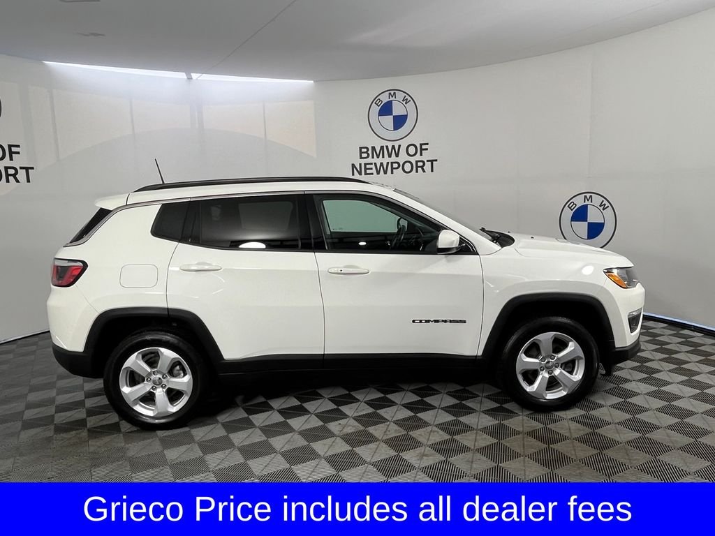 Used 2020 White Jeep Latitude image 11