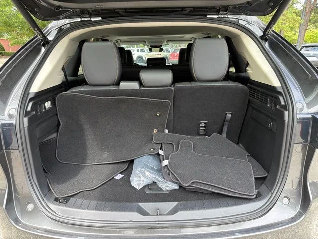 Used 2024 Gray Mazda Preferred image 25