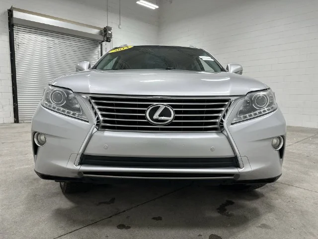 Used 2013 Silver Lexus 350 image 10