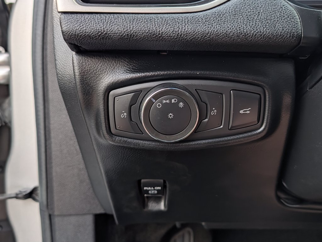 2016 Lincoln MKZ Hybrid - Photo 31