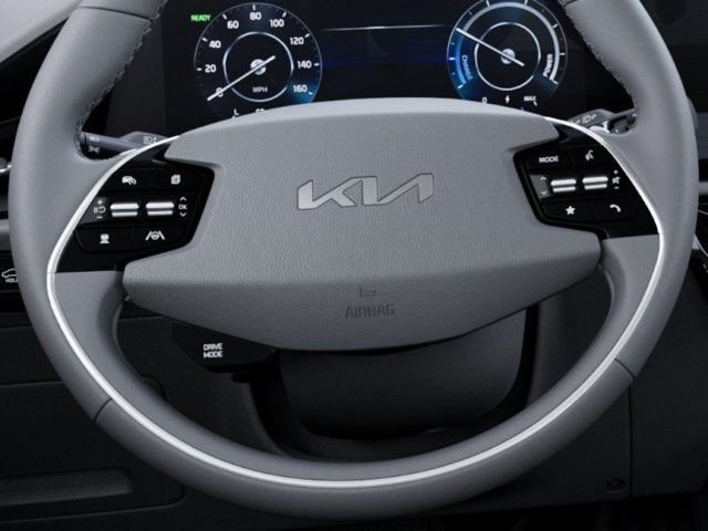 New 2026 Gray Kia Wind image 18