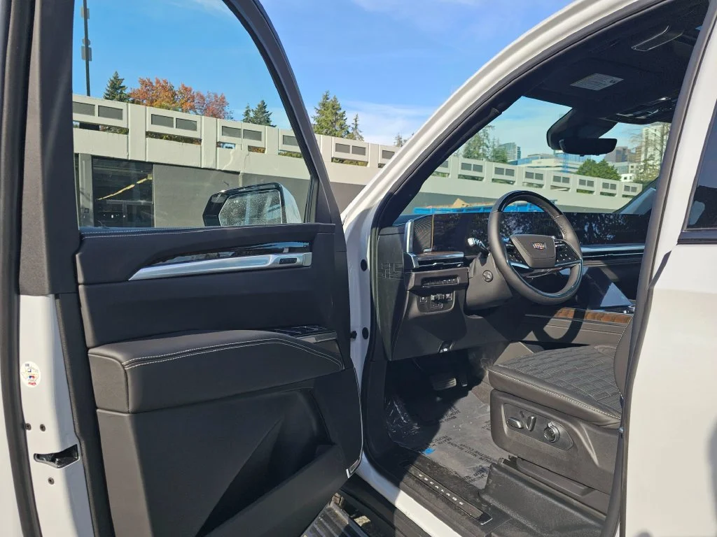 2026 Cadillac Escalade Platinum Sport - Photo 22
