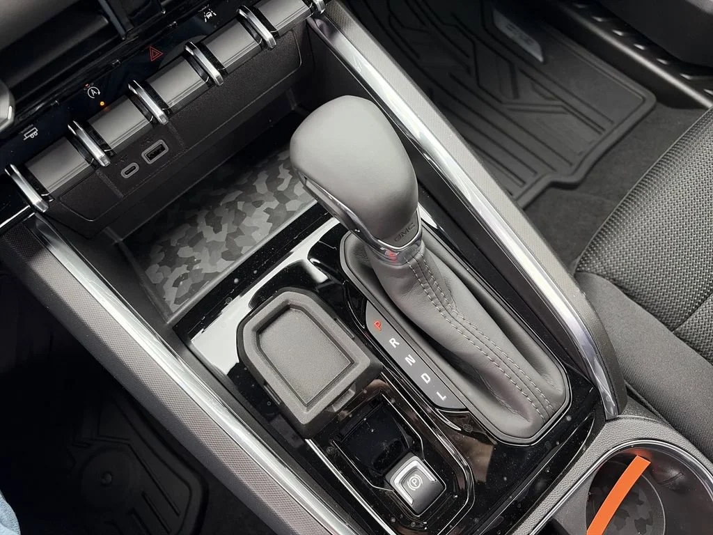 New 2026 Onyx Black GMC Elevation image 26